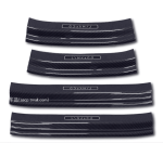 Ốp bậc chân Lynk & Co 08